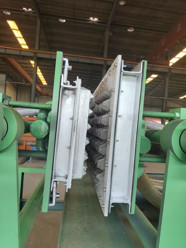 Semi-automatische Verpackungsmaschine für Eier / Zellstoffformgeräte / Maschine für kleine Geschäftsideen