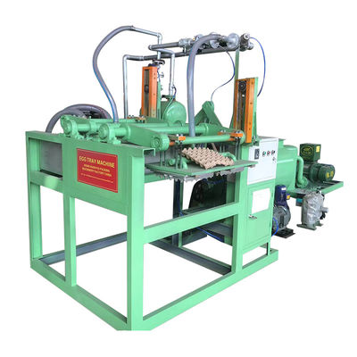 Automatische Papier-Eierfachmaschine Eierkarton-Produktionslinie 700 Stück/h PLC-gesteuert mit Aluminium-Formen