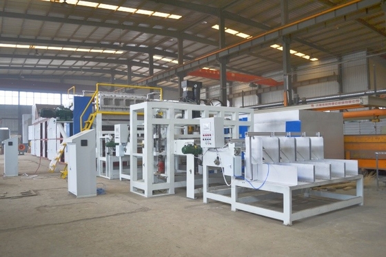 Vollautomatische Rotations-Eiertray-Maschine 2500 Stück/h