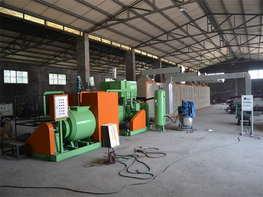 2-3 Personen ärgern Tray Production Line Capacity 700pcs/h--Ei Tray Making Machine des Papier-6000pcs/h